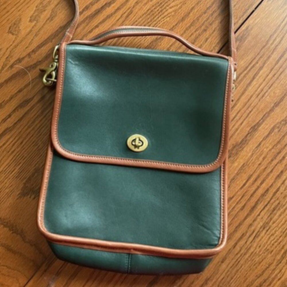 Vintage Laura USA flap messenger crossbody bag - Picture 3 of 7